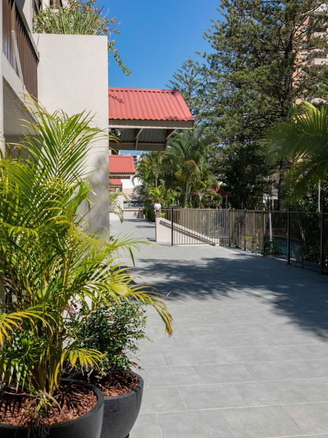 Trickett Gardens Holiday Inn - Australia Accommodation 2
