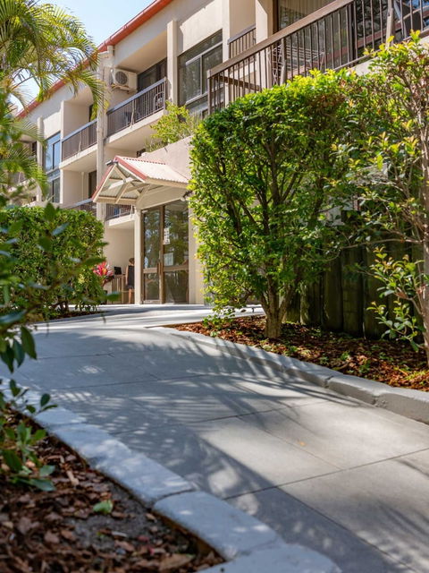 Trickett Gardens Holiday Inn - Australia Accommodation 1