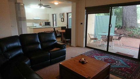 Shepparton Golf Club Motel - Australia Accommodation 6