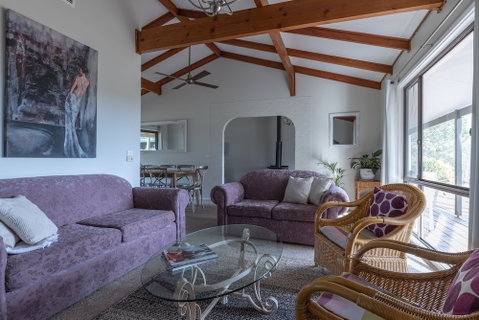 Hermitage Hideaway Homestead & Cottage - Australia Accommodation 6