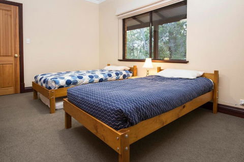 A Hidden Bush Delight - Australia Accommodation 4