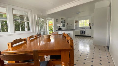 Allamanda House 3 Willow Street - Australia Accommodation 1