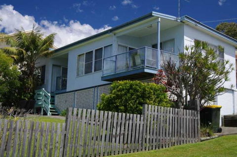 Clareview 8 Korogora Street - Australia Accommodation 1
