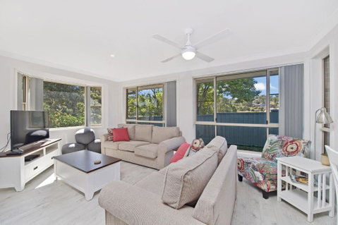 Aqualuna At Lighthouse Beach 8 Capalla Court - Australia Accommodation 4