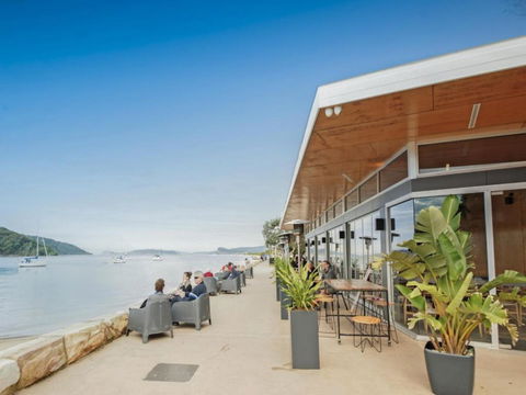 Ocean Panorama 1 Bedroom Oceanview Apt - Australia Accommodation 1