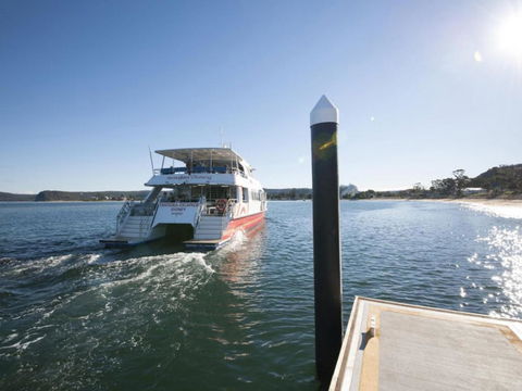 Ocean Panorama 1 Bedroom Oceanview Apt - Australia Accommodation 6