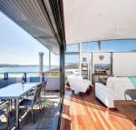 One Mile Cl Townhouse 22 26 The Deckhouse - Australia Accommodation