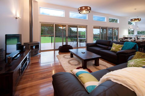 Alyonah Daylesford - Australia Accommodation 6