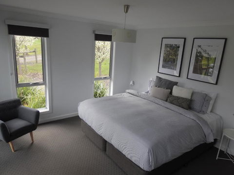 Alyonah Daylesford - Australia Accommodation 2