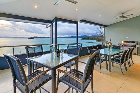 Villa 12 The Edge On Hamilton Island - Australia Accommodation 6