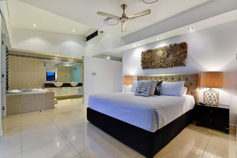 Villa 12 The Edge On Hamilton Island - Australia Accommodation 3
