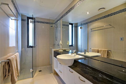 Villa 12 The Edge On Hamilton Island - Australia Accommodation 2