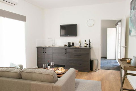 A Coonawarra Experience - Australia Accommodation 3