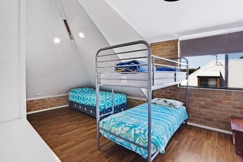 Salt Wood Cabin Style Retreat - Australia Accommodation 5
