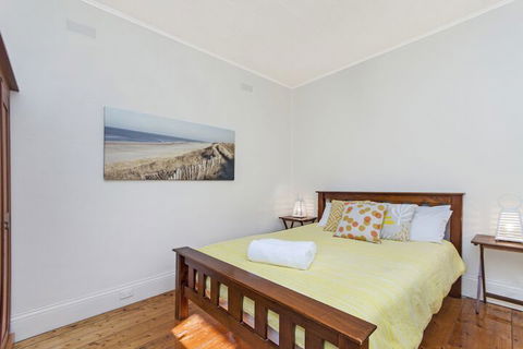 Millers Cottage - Australia Accommodation 6