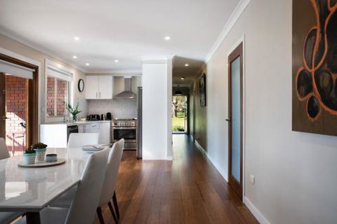 Muskvale Villa - Australia Accommodation 2