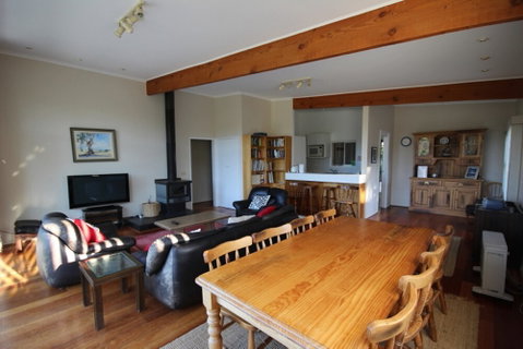 Fairways Close - Australia Accommodation 0