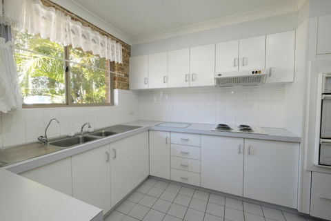 ACACIA WEEKLY ONLY - Australia Accommodation 5