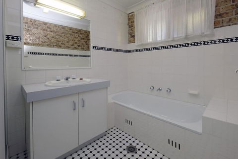 ACACIA WEEKLY ONLY - Australia Accommodation 6