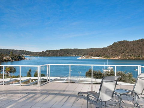 Bella Mare 2 Bedroom Ocean View Terrace Apt - Australia Accommodation 5