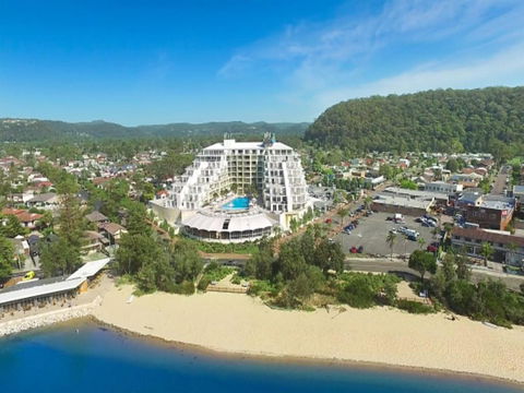 Bella Mare 2 Bedroom Ocean View Terrace Apt - Australia Accommodation 2