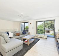 Birdsong at Nelson Bay - Australia Accommodation