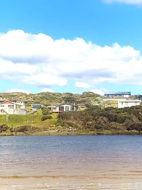 Ocean View Cottage - Australia Accommodation 3