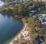 Above Sunset 100m from the Paynesville Lakes - Australia Accommodation
