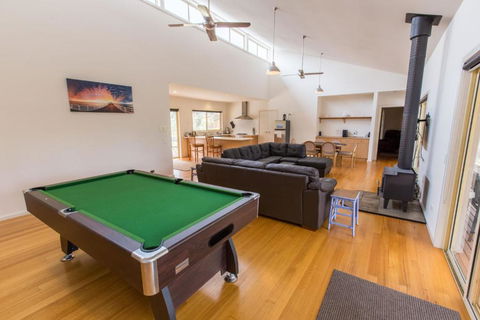Acacia Lakehouse The Lake At Your Doorstep - Australia Accommodation 3