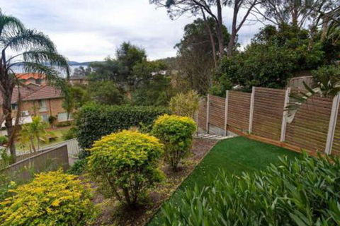 Aislinn 3 / 273 Corrie Parade Air Con Water Views BBQ - Australia Accommodation 2