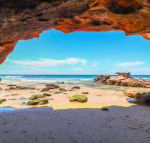 Coastal Horizons Beach House - Australia Accommodation
