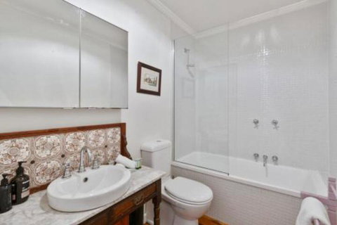 Ultimate Ultimo - Australia Accommodation 4