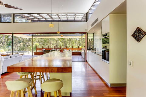 Calanthe Acreage Doonan - Australia Accommodation 6