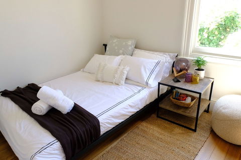 White House - Australia Accommodation 6