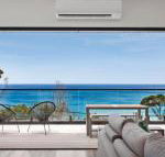 The Cube Striking Architectural Showpiece - Australia Accommodation
