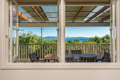 Wambiri On Lighthouse Road - Australia Accommodation 6