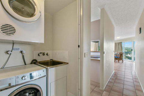 The Outlook U8 / 9 Hume Parade - Australia Accommodation 6
