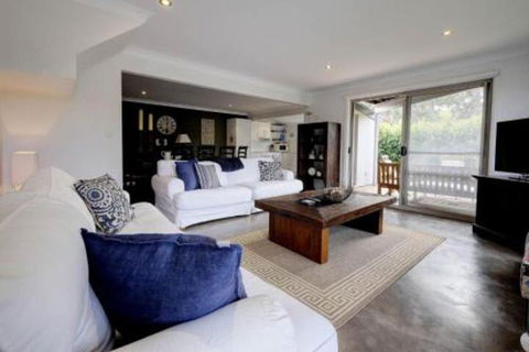 AtTHE COVE - Australia Accommodation 0
