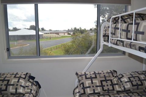 Waterview- Stoneleigh At Yarra - Australia Accommodation 4