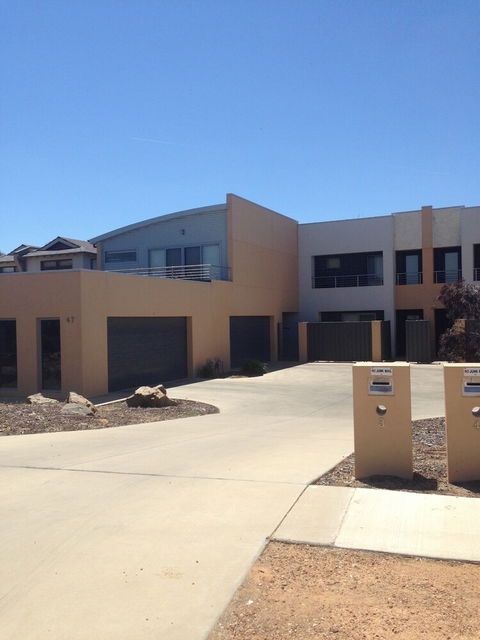 The Anchorage By The Lake - Australia Accommodation 0