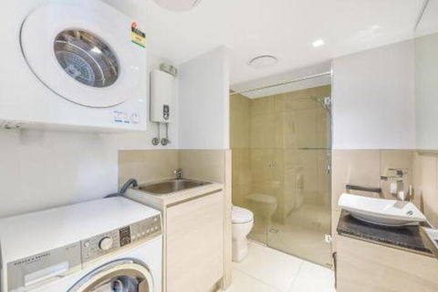 Private Mooloolaba Family 2 Bedroom Unit - Australia Accommodation 2