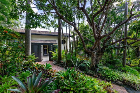 A Little Cove Treasure Noosa Heads - Australia Accommodation 5