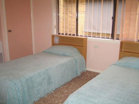 SEASCAPE In NARRAWALLEE - Australia Accommodation 3