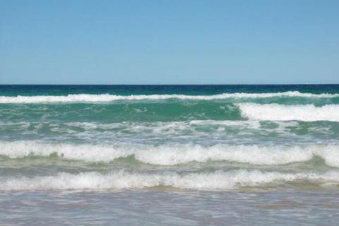 Apartment With Inground Pool - Australia Accommodation 7