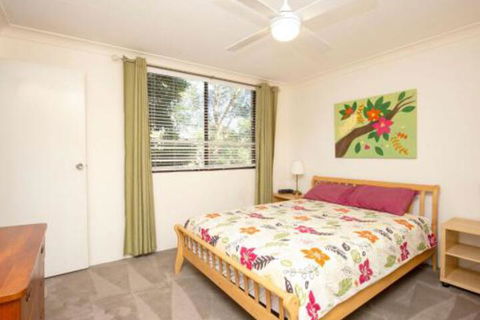 Apartment With Inground Pool - Australia Accommodation 3