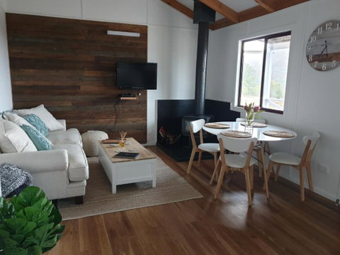 R & R On The Ravine - Australia Accommodation 4