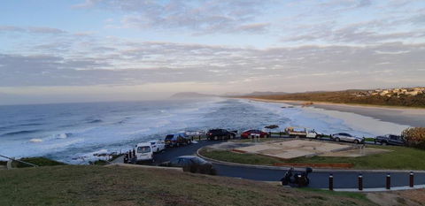 Twin Palms Holiday House At Lighthouse - Australia Accommodation 2