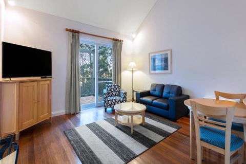 Apartments At 15 Thompsons - Australia Accommodation 5