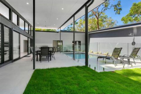 Villa Tiino Clifton Beach - Australia Accommodation 5