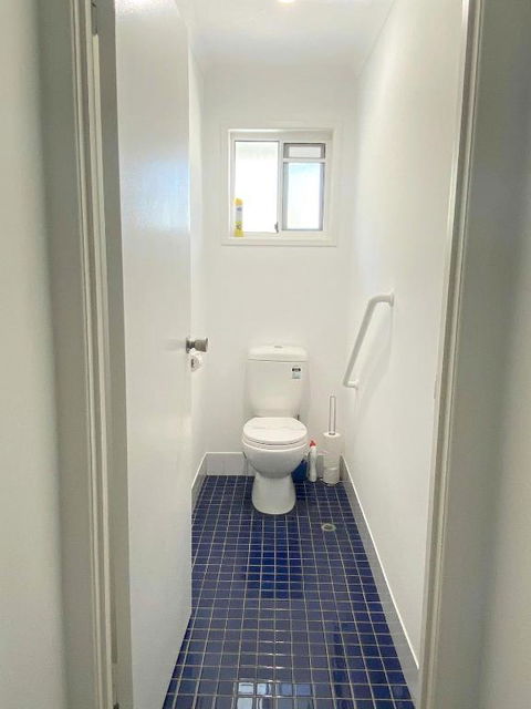 Woorim Secluded Palms Cottage - Australia Accommodation 4